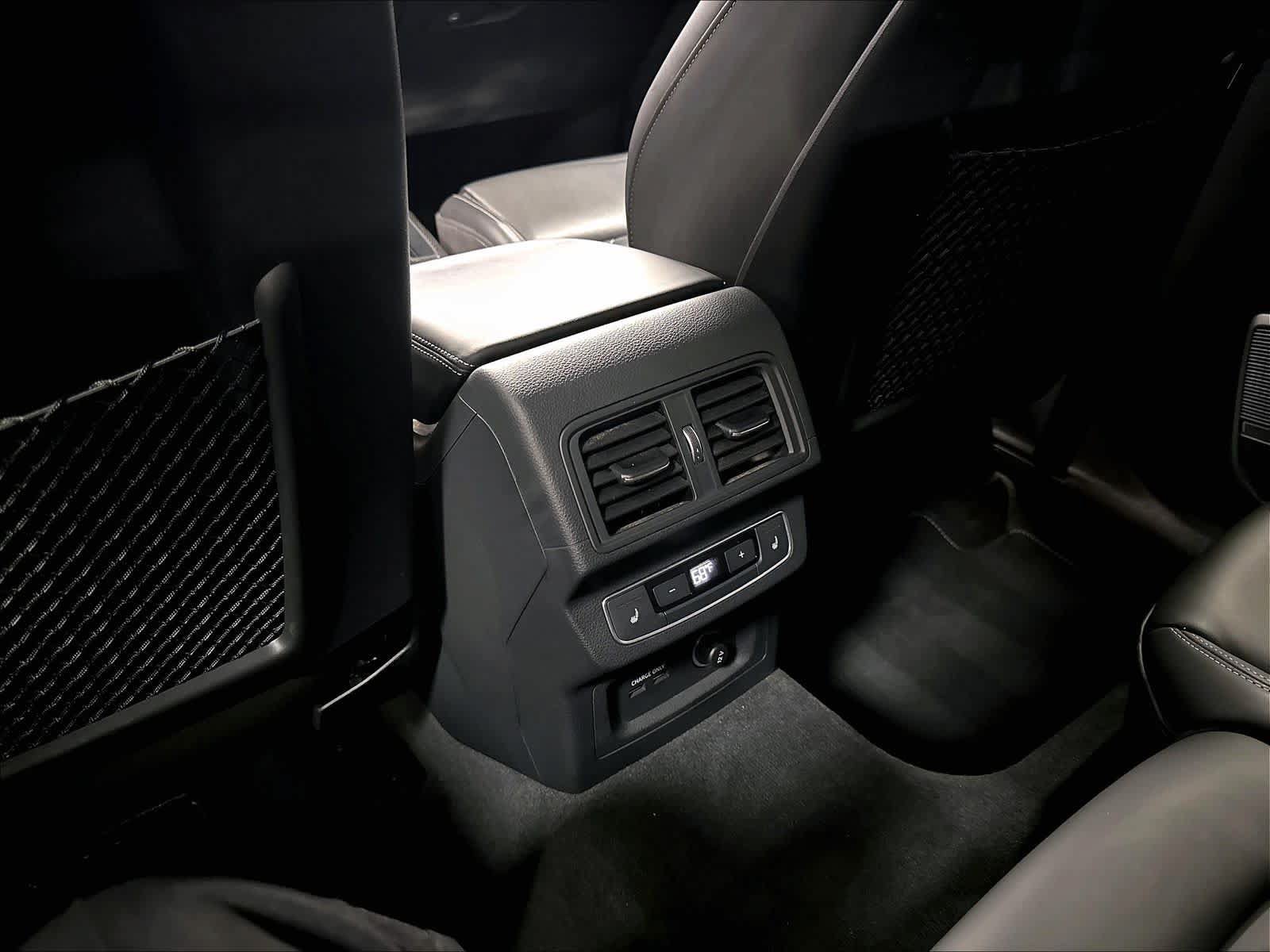 Used 2023 Audi SQ5 Prestige w/ Prestige Package AWD/4WD image 34