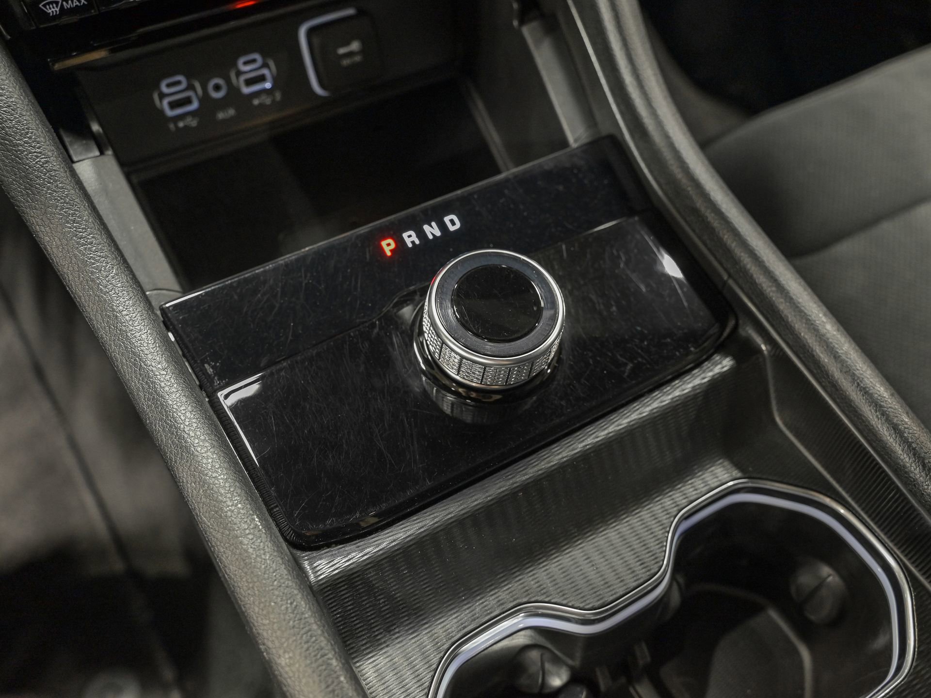 Used 2024 Jeep Grand Cherokee Altitude image 23