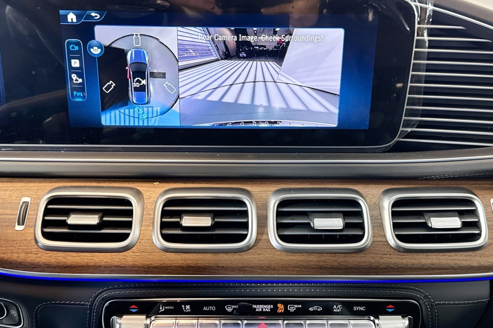 New 2026 Mercedes-Benz GLS 63 AMG 4MATIC image 13