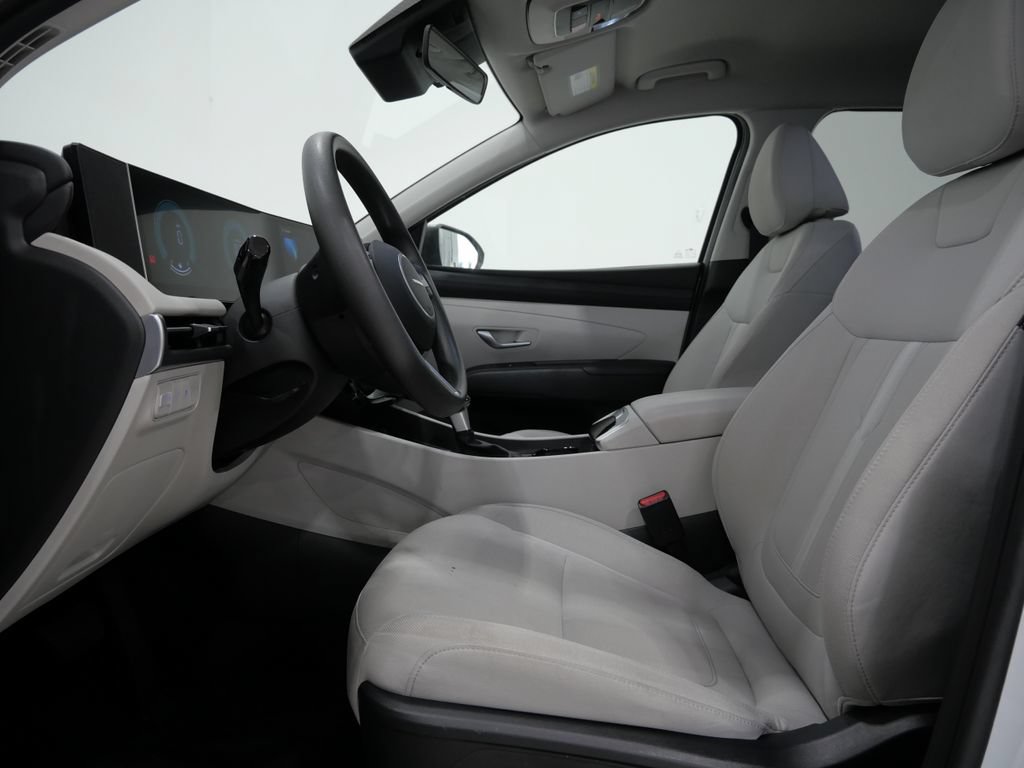 Used 2026 Hyundai Tucson SEL Plus AWD/4WD image 12