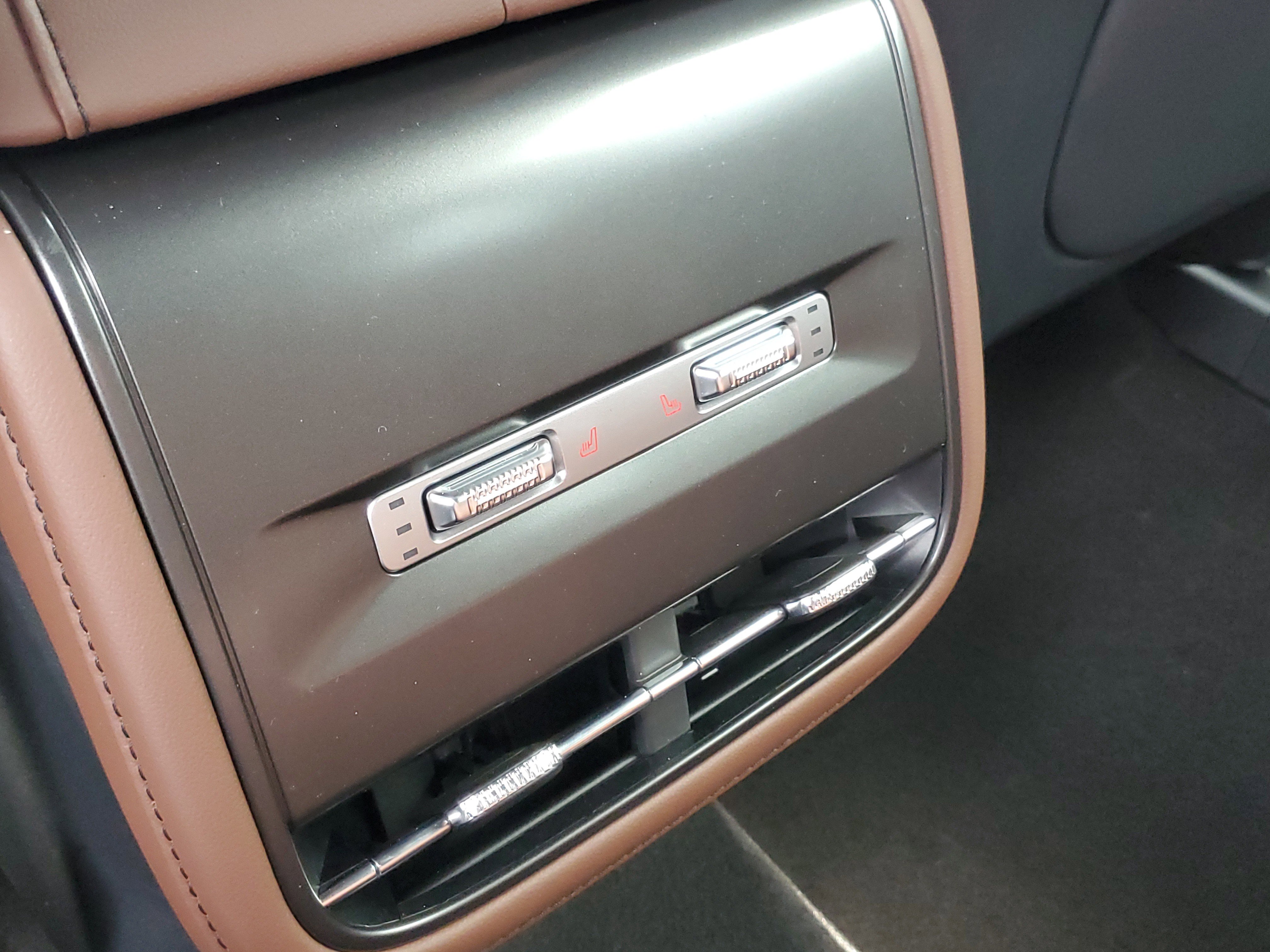 New 2026 Lincoln Nautilus Reserve w/ Jet Appearance Package AWD/4WD image 29