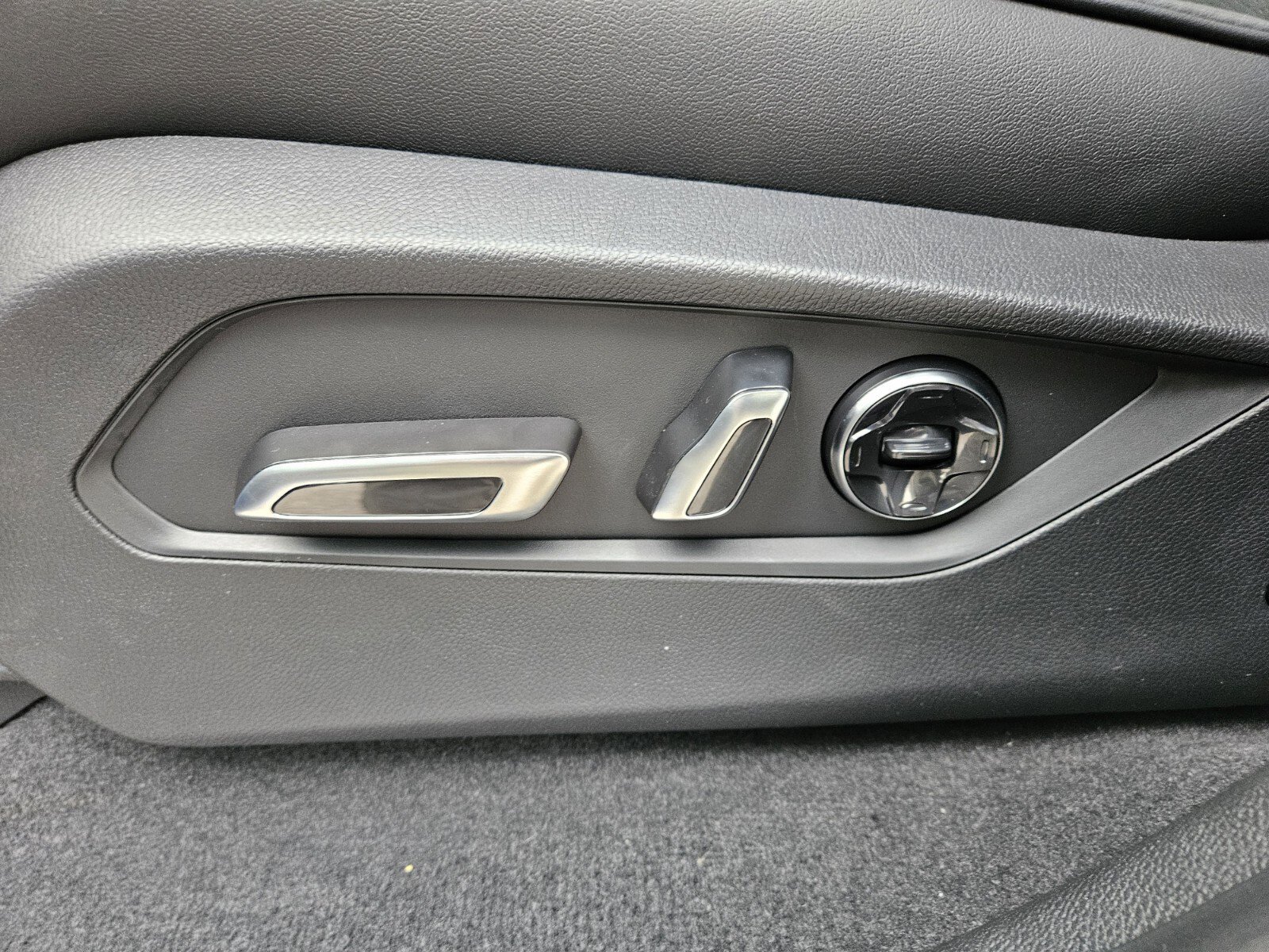 New 2026 Acura MDX A-Spec image 9