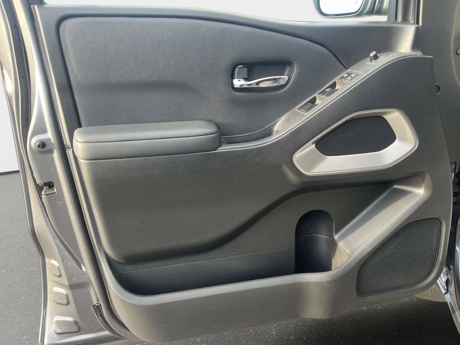 Certified 2023 Nissan Frontier SV w/ SV Convenience Package image 18