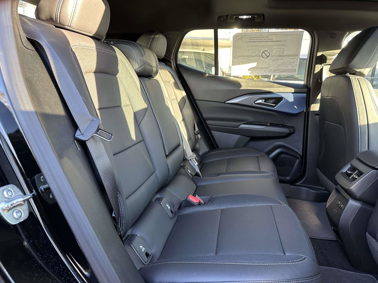 New 2026 Chevrolet Equinox EV LT w/ Active Safety Package 3 AWD/4WD image 24