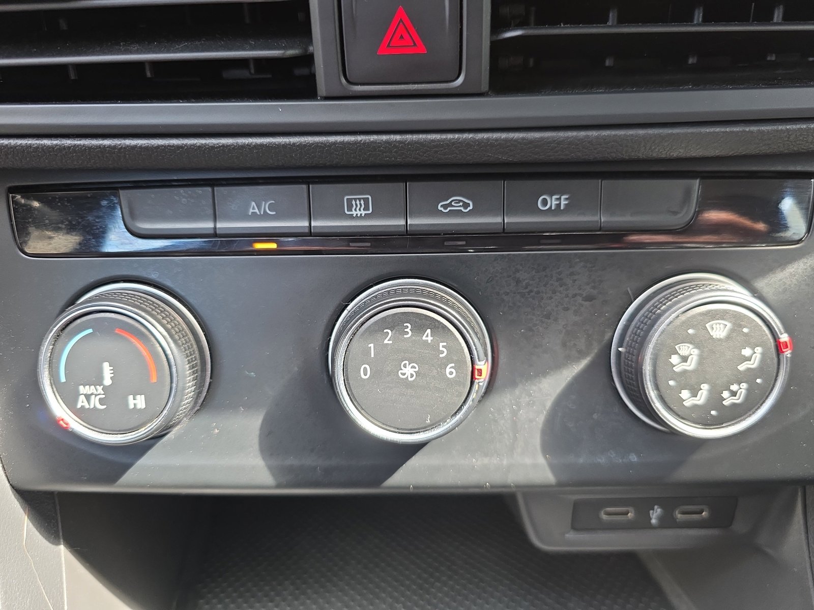 Used 2021 Volkswagen Jetta S FWD image 30
