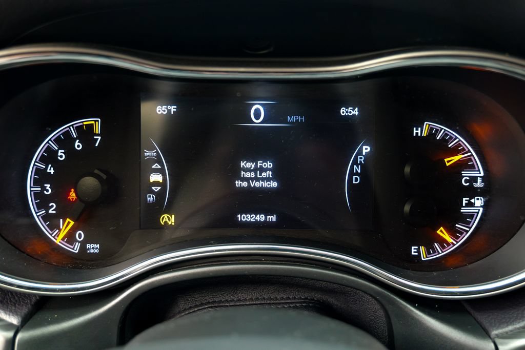 Used 2021 Jeep Grand Cherokee Laredo X AWD/4WD image 44
