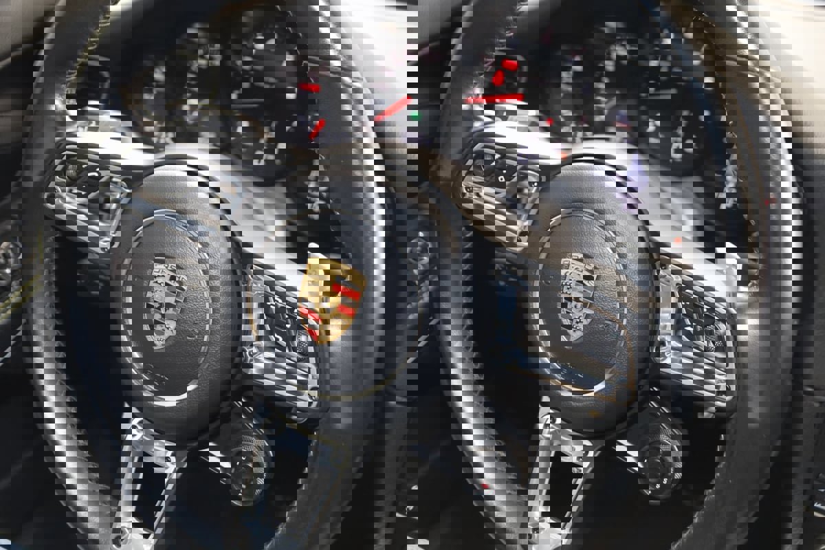 Used 2019 Porsche 911 Carrera T w/ Carrera T Interior Package image 56