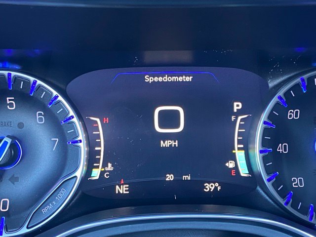 New 2026 Chrysler Pacifica Limited w/ Uconnect Theater Family Group AWD/4WD image 21