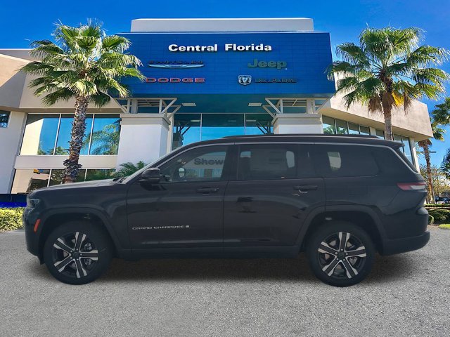 New 2027 Jeep Grand Cherokee L Limited w/ Trailer Tow Package RWD image 7