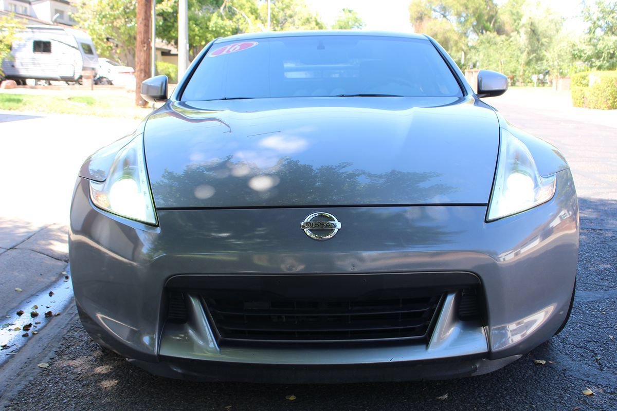 Used 2010 Nissan 370Z Touring w/ Sport Pkg RWD image 24