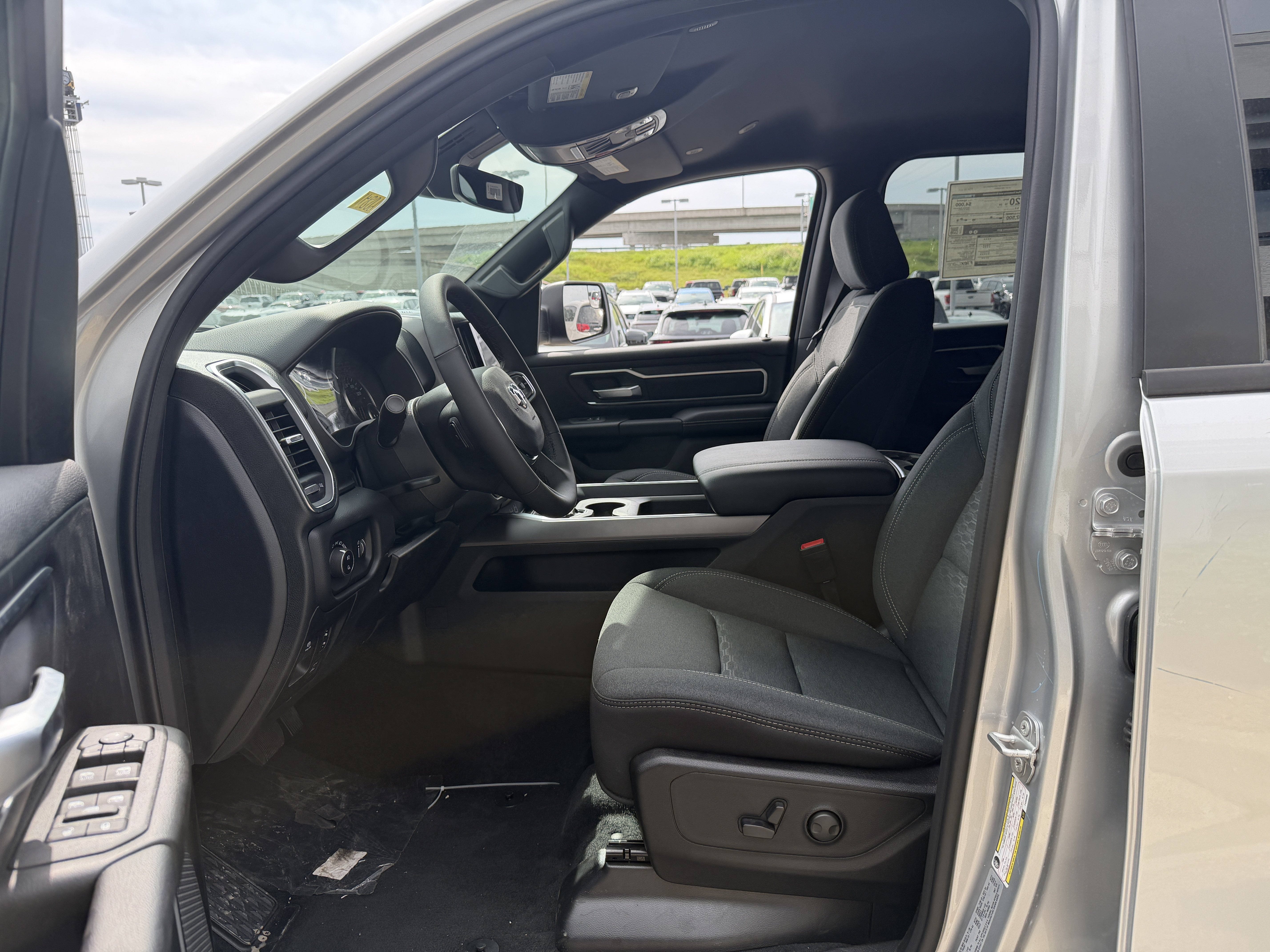 New 2026 RAM 1500 Big Horn w/ Night Edition AWD/4WD image 31