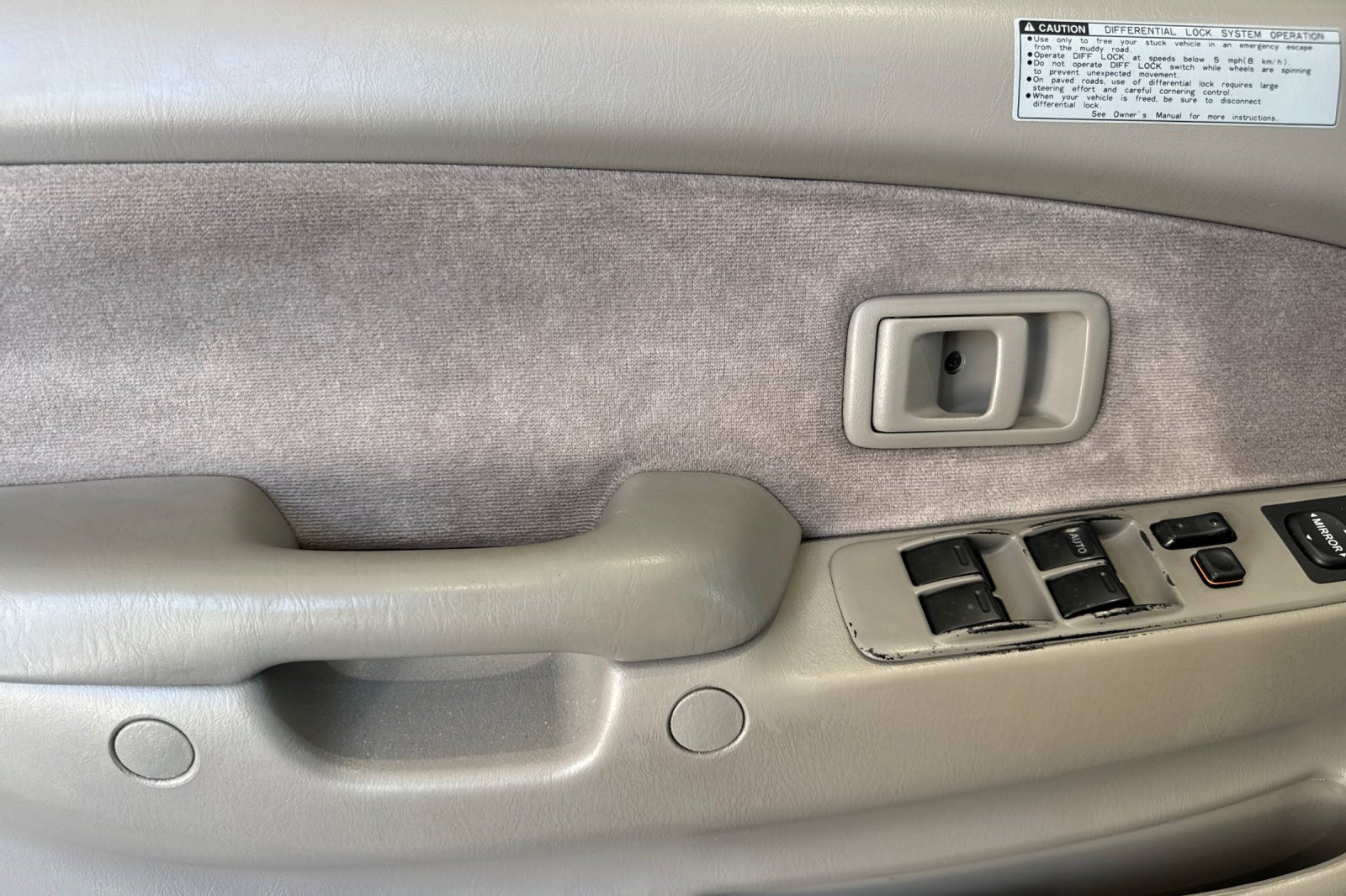 Used 2004 Toyota Tacoma PreRunner RWD image 12
