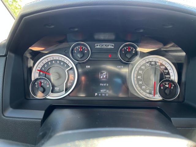 Used 2015 RAM 1500 Laramie w/ Convenience Group AWD/4WD image 24