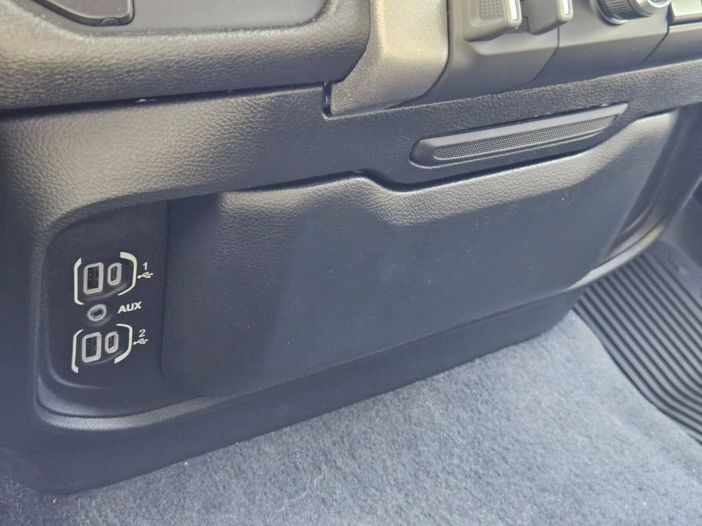 Certified 2025 RAM 1500 Big Horn w/ Trailer Tow Group AWD/4WD image 27