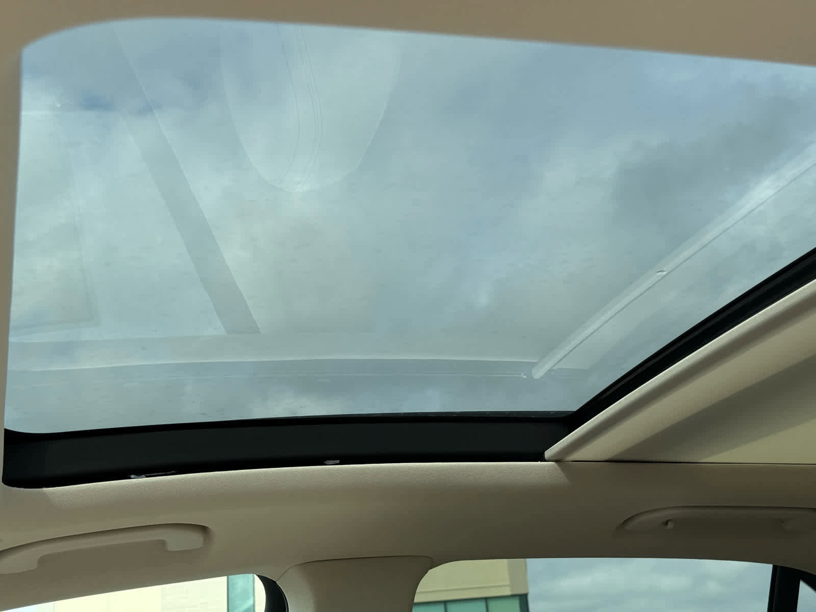 New 2026 Mercedes-Benz GLE 450e 4MATIC image 31