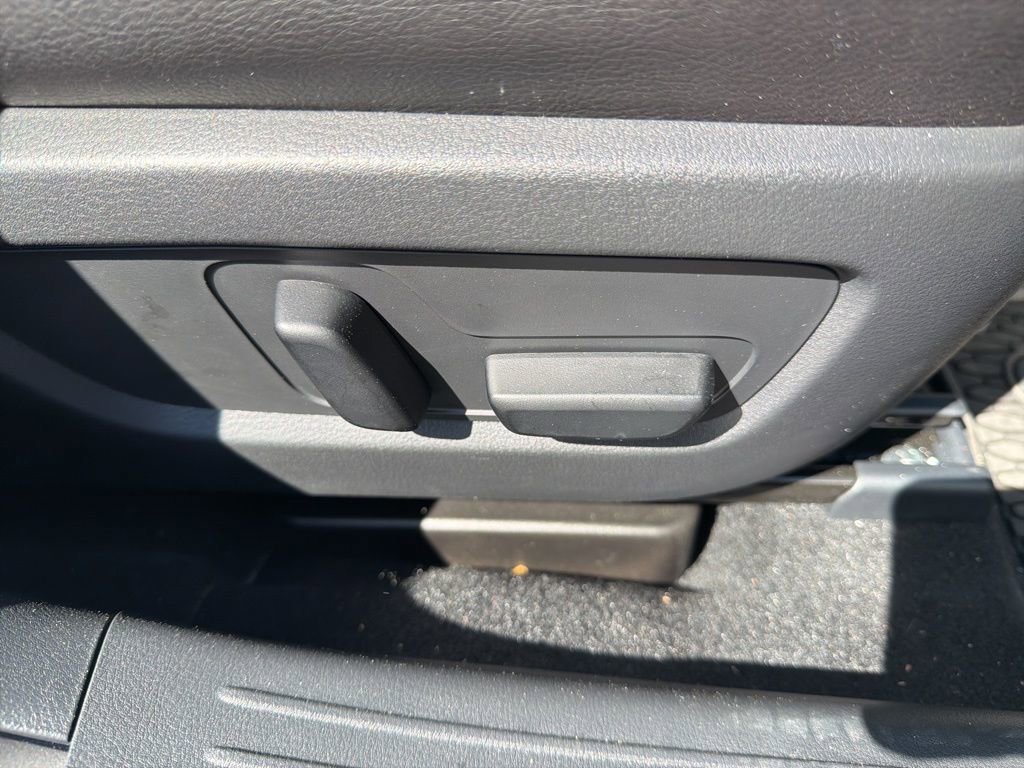 Used 2025 MAZDA CX-50 2.5 Hybrid w/ Weather Package AWD/4WD image 33