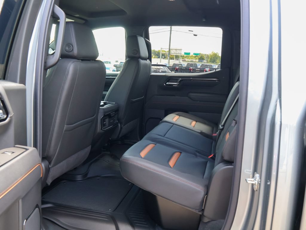 New 2026 GMC Sierra 1500 AT4 w/ AT4 Premium Package AWD/4WD image 13