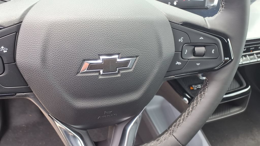 New 2027 Chevrolet Bolt RS w/ Technology Package FWD image 25