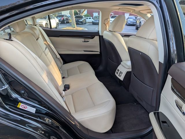 Used 2017 Lexus ES 350 w/ Premium Package image 20