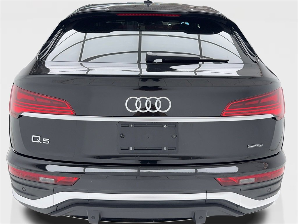 Used 2022 Audi Q5 2.0T Premium Plus image 11