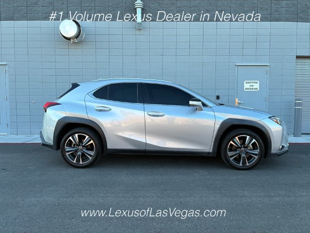 Used 2019 Lexus UX 200 w/ Accessory Package 2 FWD image 2