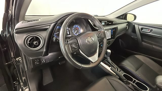 Used 2018 Toyota Corolla XSE FWD image 13