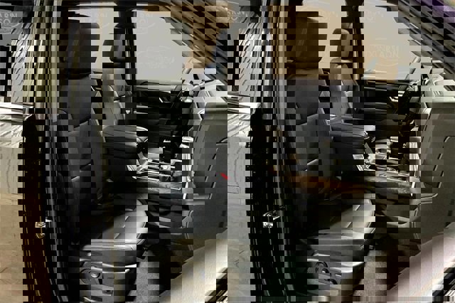 New 2026 GMC Sierra 1500 SLT w/ SLT Premium Package image 12