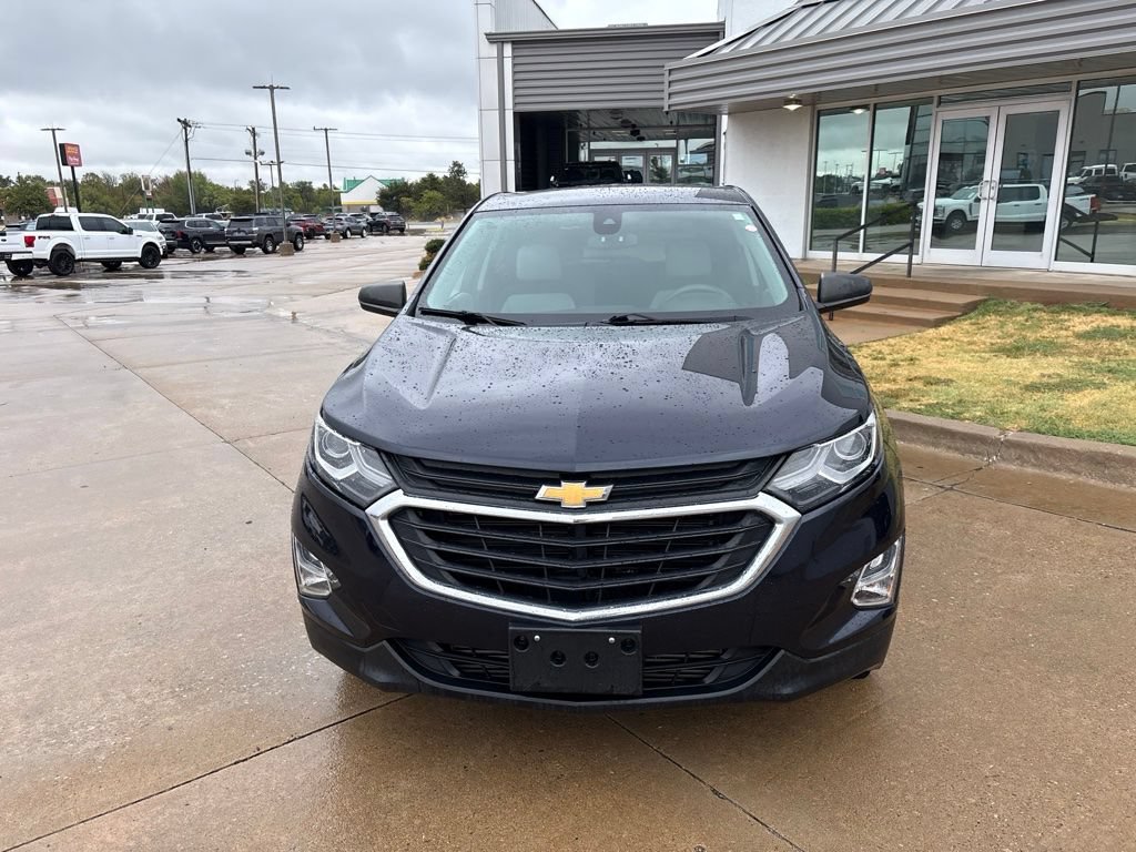 Used 2020 Chevrolet Equinox LS AWD/4WD image 2