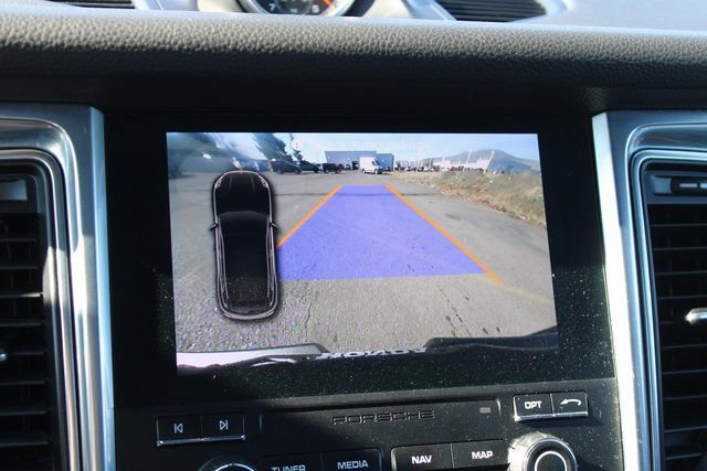 Used 2018 Porsche Macan Sport Edition image 27