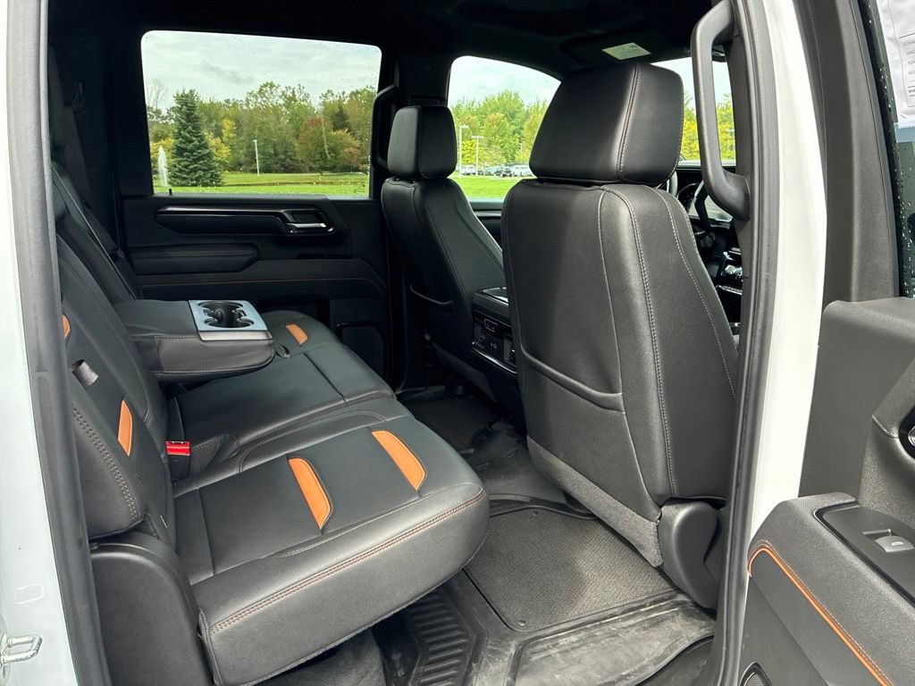 Used 2026 GMC Sierra 2500 AT4 AWD/4WD image 39