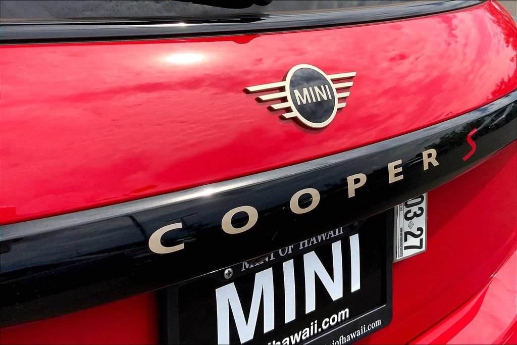 Certified 2025 MINI Cooper S FWD image 31