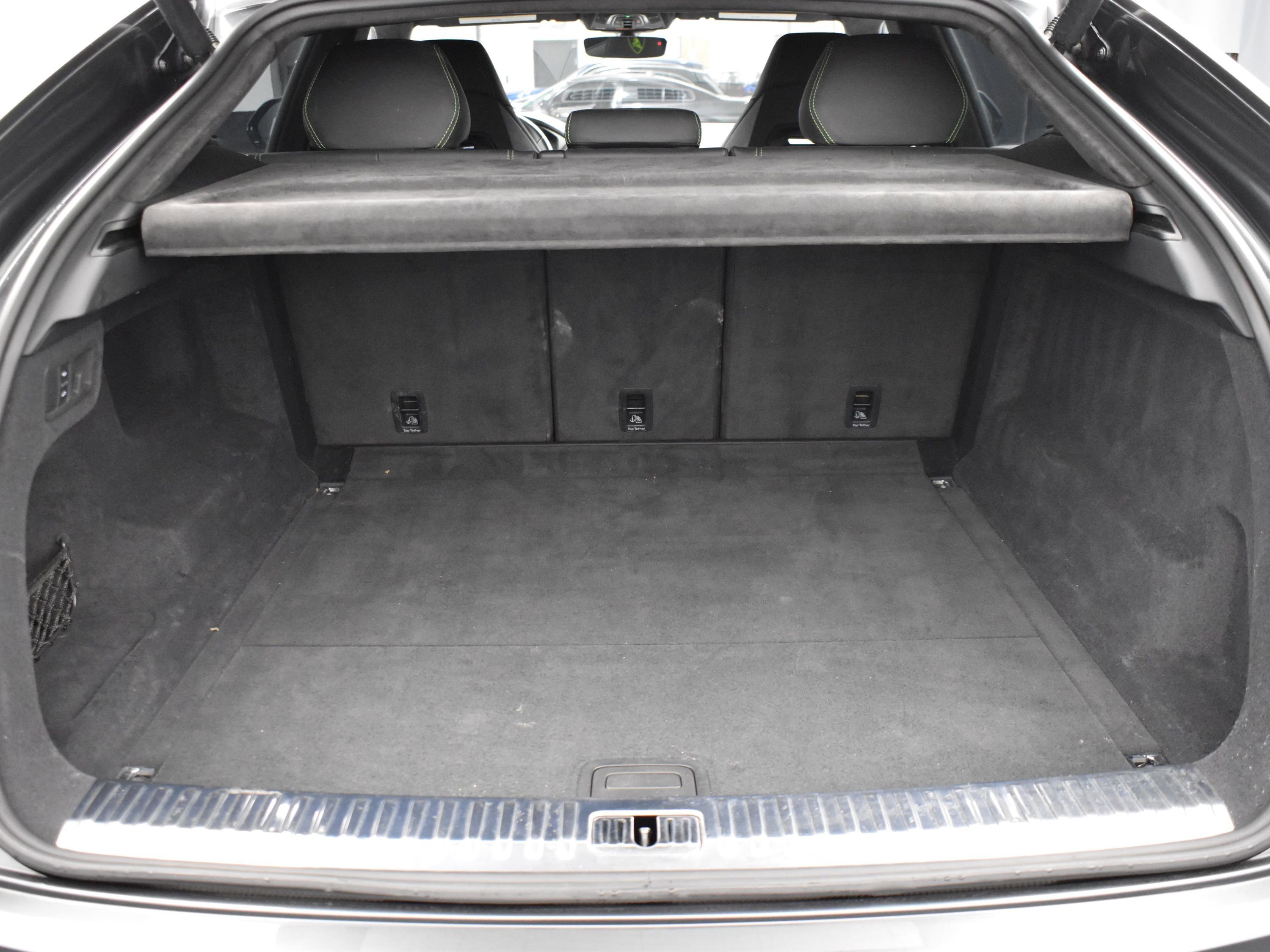 Used 2020 Lamborghini Urus image 19