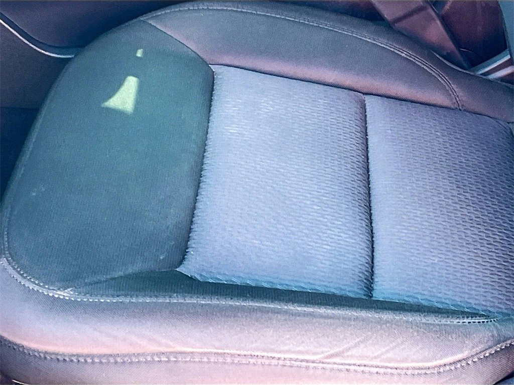 Used 2022 Ford Explorer XLT image 19