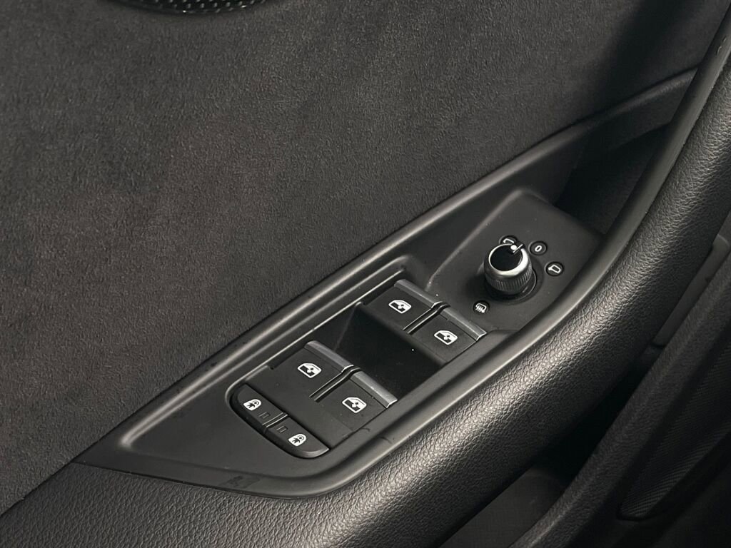 Used 2022 Audi S5 Premium image 10