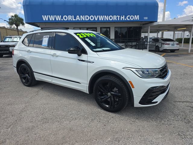 Used 2024 Volkswagen Tiguan SE R-Line