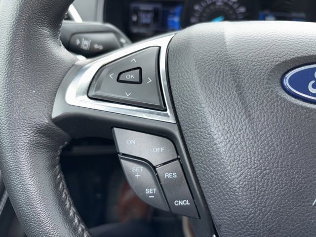 Certified 2024 Ford Edge Titanium AWD/4WD image 30