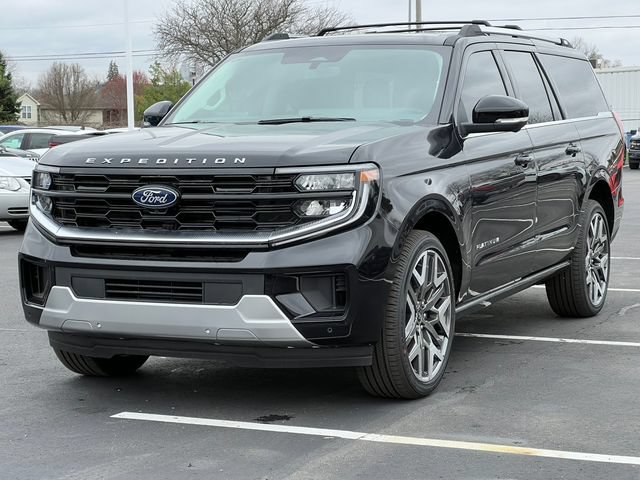 New 2025 Ford Expedition Max Platinum w/ Platinum Ultimate Package AWD/4WD image 45