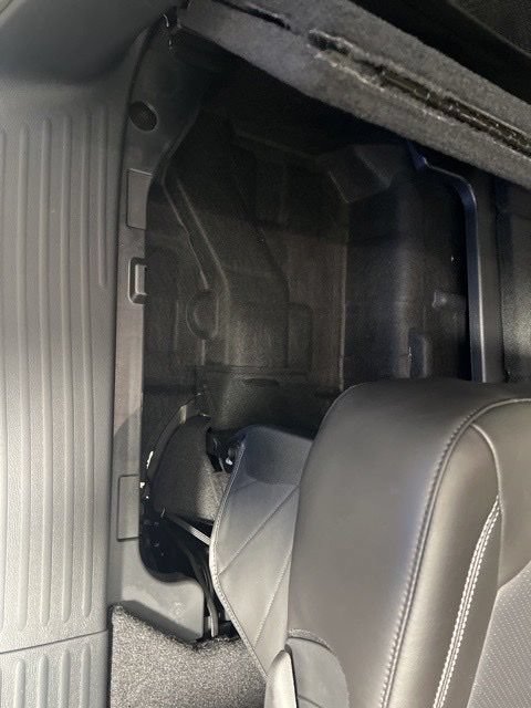 New 2026 Chrysler Voyager LX FWD image 13