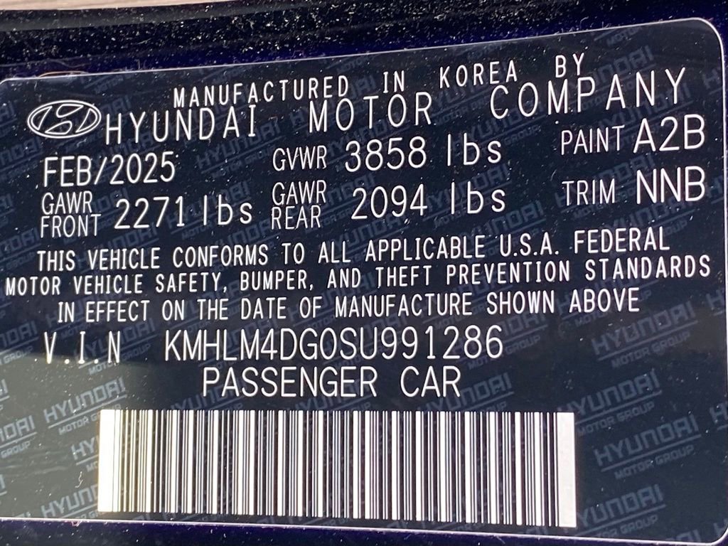 Used 2025 Hyundai Elantra Sport image 38