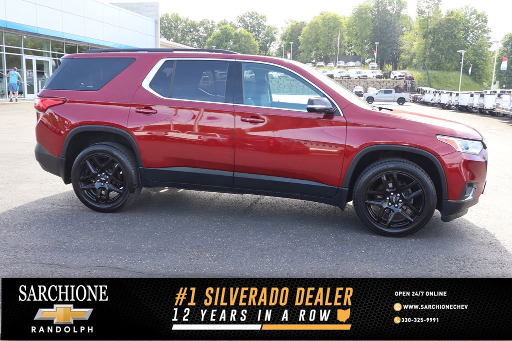 Used 2020 Chevrolet Traverse LT