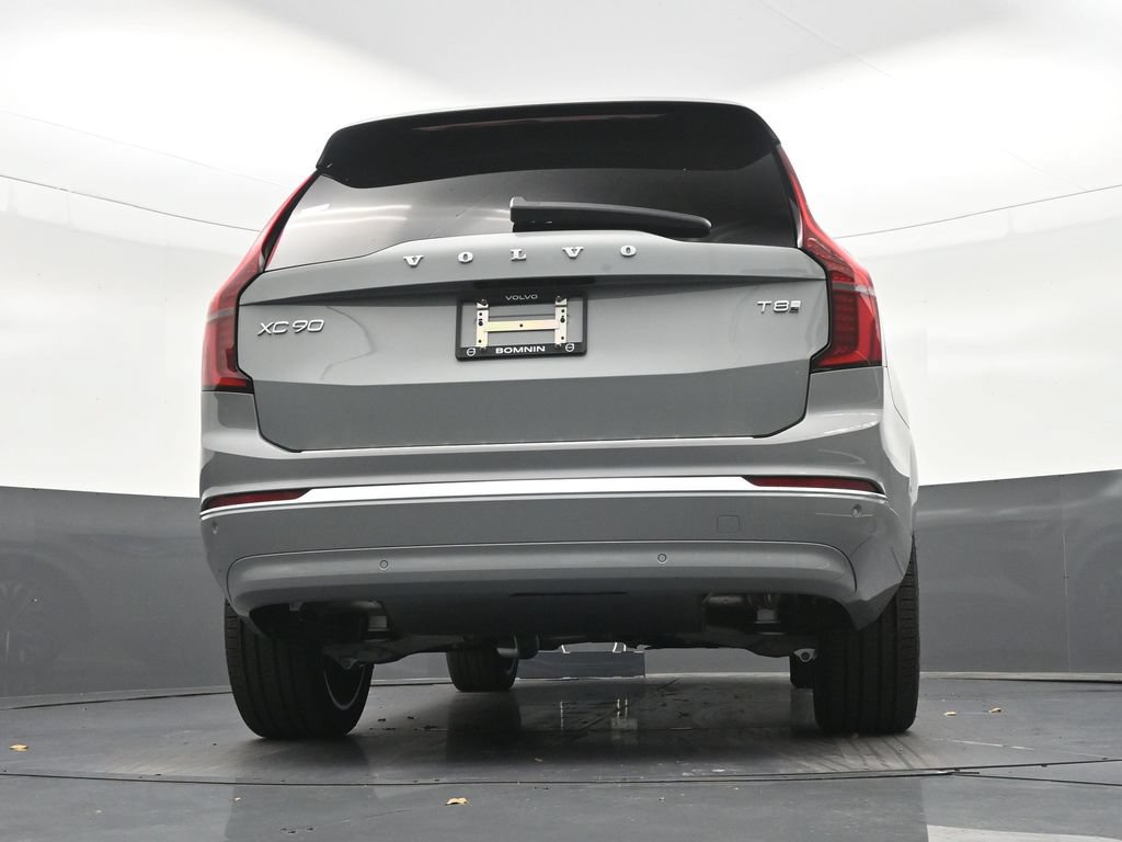 New 2027 Volvo XC90 T8 Plus AWD/4WD image 26