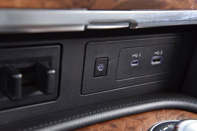 Used 2024 Nissan Armada SL image 20