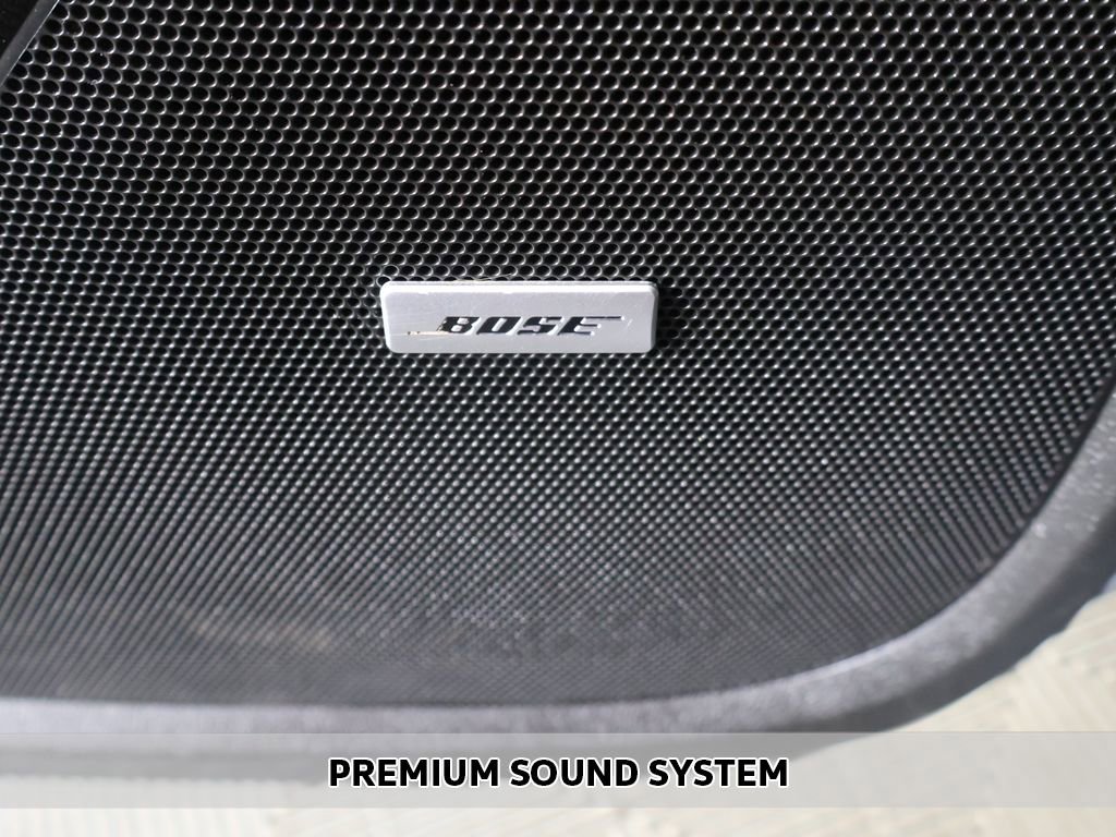 Used 2023 Chevrolet Traverse Premier AWD/4WD image 63