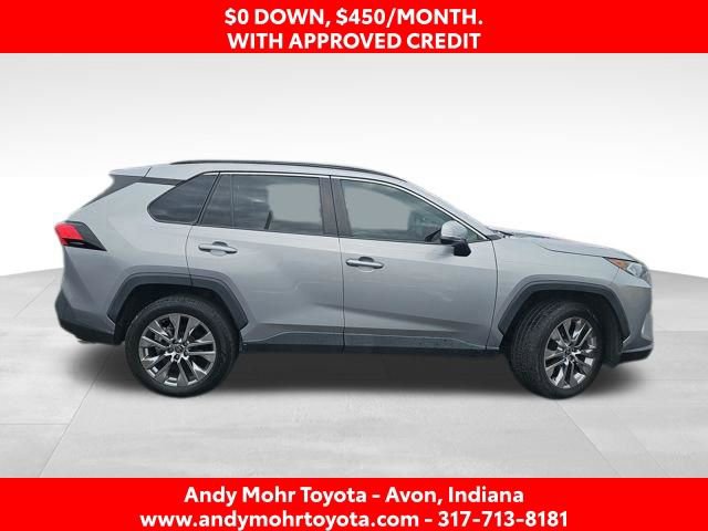 Used 2021 Toyota RAV4 XLE Premium image 8