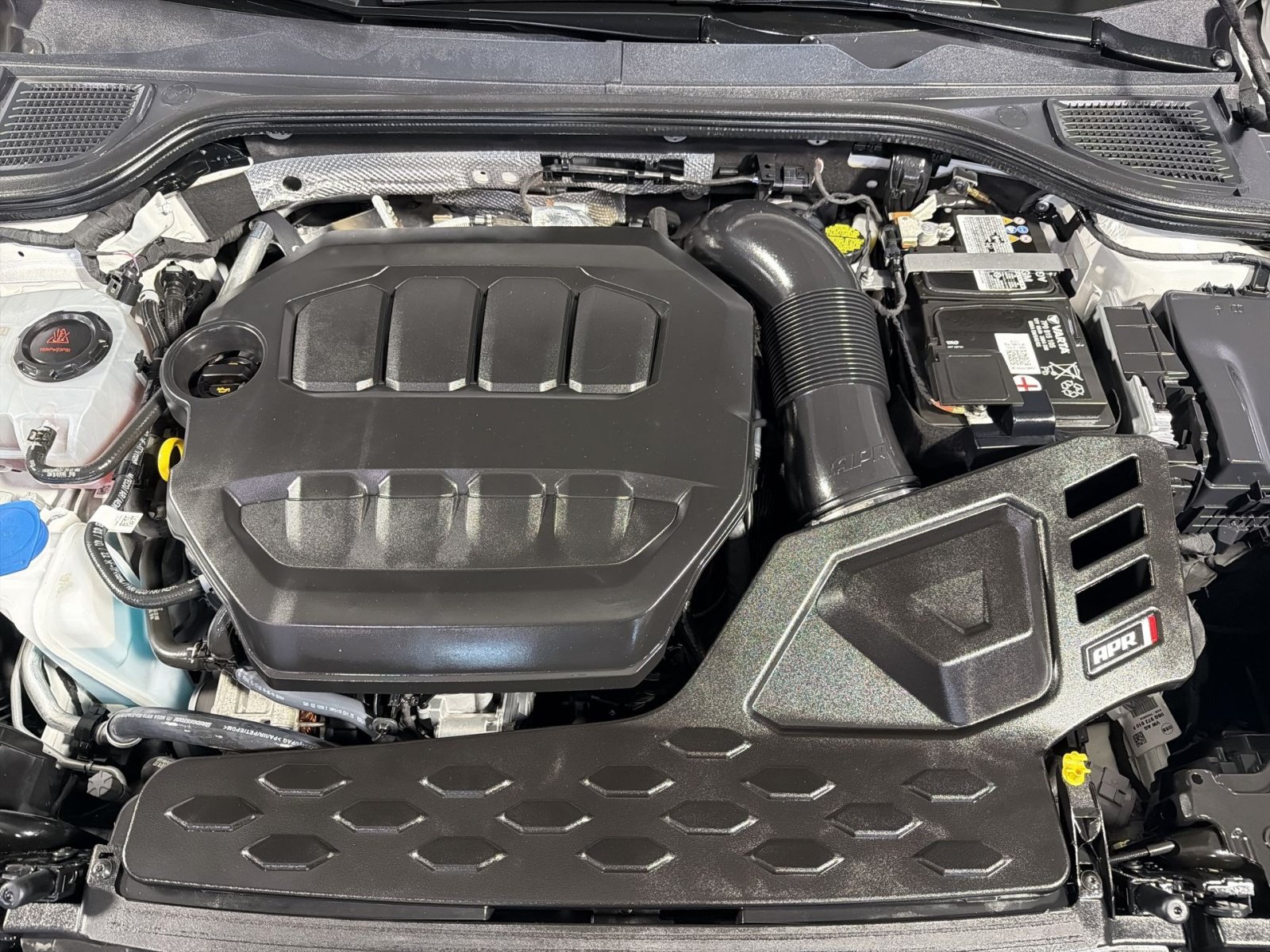 Used 2023 Volkswagen Golf R AWD/4WD image 30