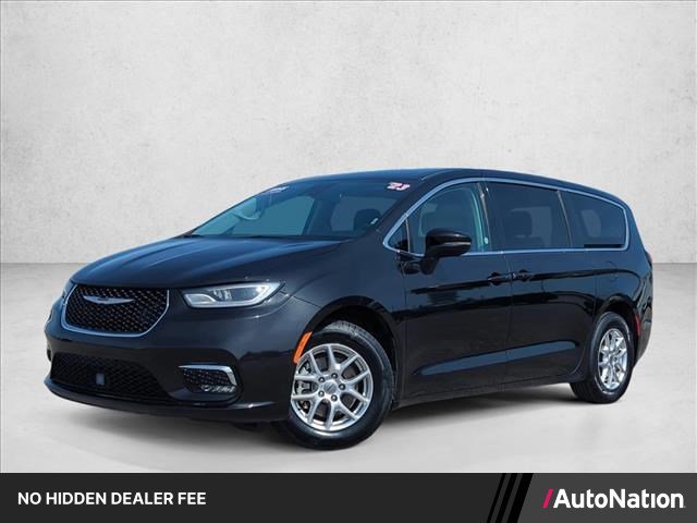 Used 2023 Chrysler Pacifica Touring-L
