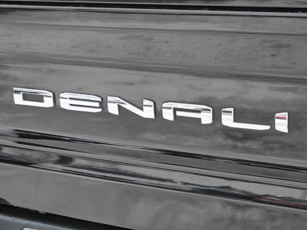 Used 2024 GMC Sierra 2500 Denali w/ Denali Reserve Package image 23