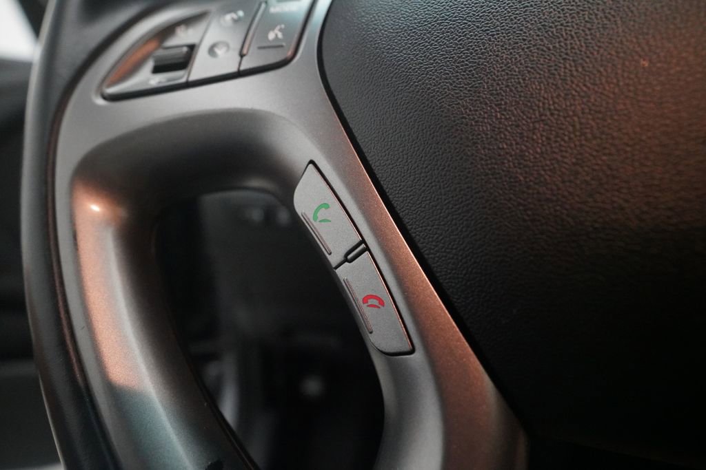 Used 2015 Hyundai Tucson SE AWD/4WD image 19