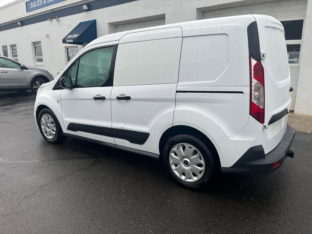 Used 2016 Ford Transit Connect XLT FWD image 2