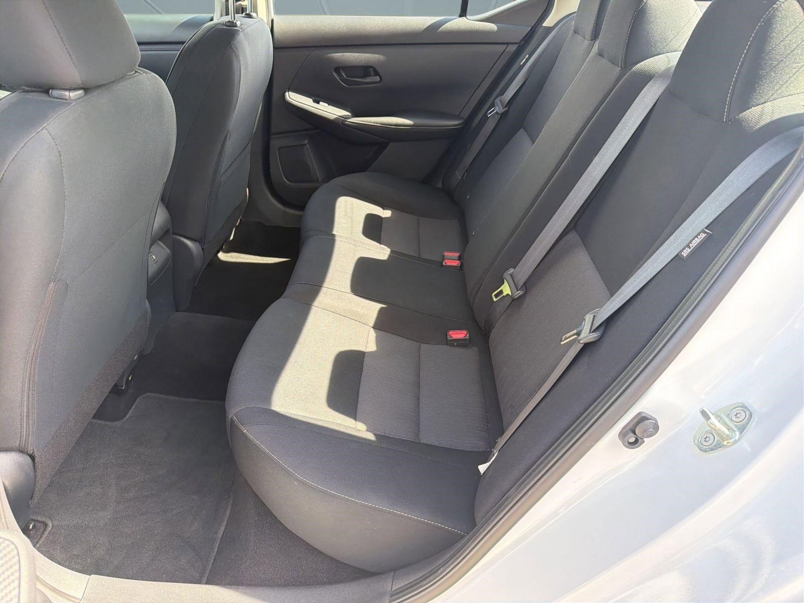 Used 2024 Nissan Sentra SV FWD image 15